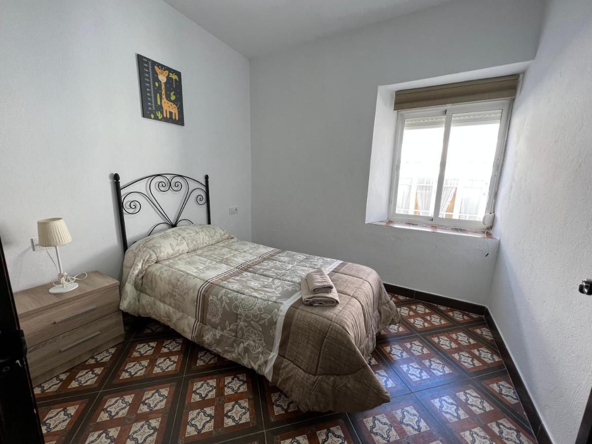 Alcornocales Apartment *
